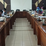 Rapat Kerja RSUD Bangil dengan Komisi IV DPRD Pasuruan. (foto: ist).