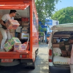 Persiapan bantuan dari BPBD Pamekasan untuk korban erupsi Semeru. 