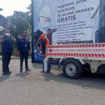 Mobil Reaksi Cepat Layanan Oksigen Gratis ini ditempatkan di Madiun. Foto: humas pemprov jatim