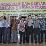 Lima pilar di Malang Raya kemarin mendklarasikan diri untuk melawan paham radikal yang masuk ke Malang Raya. (Iwan/BANGSAONLINE)