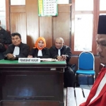 Terdakwa Suwan Toro saat mengikuti sidang dengan agenda tuntutan.