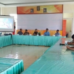 Rapat koordinasi tentang persiapan percetakan surat suara dalam Pemilihan Bupati dan Wakil Bupati Bangkalan 2018, Selasa (8/5/2018).