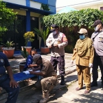 Operasi Yustisi di Terminal Balongsari Surabaya. (foto: ist)