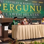 Prof Dr KH Asep Saifuddin Chalim, MA, saat menyampaikan pidato pada acara pelantikan dan raker PW Pergunu Sulawesi Selatan di Hotel Claro Makassar, Sabtu (15/1/2022). Foto: MMA/ BANGSAONLINE.COM