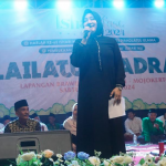 Bupati Ikfina memberikan sambutan dalam ISHARI Fest (dok. ist)