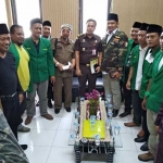 Pengurus Ansor Sidoarjo saat mendatangi Kejari, baru-baru ini.