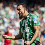 Borja Iglesias cetak gol tunggal kemengnangan Betis atas Mallorca.