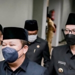 Bupati Hendy bersama Wabup Gus Firjaun usai mengikuti Rapat Paripurna DPRD Jember.