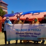 Pelindo III saat mengantarkan bantuan untuk korban banjir. (foto: ist)