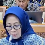 Ketua Dewan Pers, Ninik Rahayu saat sampaikan paparannya di Kompleks Parlemen, Senayan, Jakarta, Senin (10/6/2024) dalam rapat kerja bersama Komisi I DPR dan Menteri Komunikasi dan Informatika (Menkominfo). Foto: Tangkapan layar dari Youtube Komisi I DPR RI Channel.