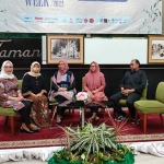 Suasana konferensi pers Women