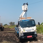 Mobil crane dan alat berat yang telah disiapkan oleh Pemkot Mojokerto untuk tata ulang kawasan air hangat Gununggedangan. (Ist)