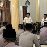 KH Asep Saifuddin Chalim saat menerima silaturahmi Forkopimda Kabupaten Mojokerto.