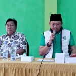 Ismail Makky bersama Sudiono Fauzan saat acara wawasan kebangsaan.