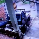 Tangkapan layar dari rekaman CCTV di TKP.