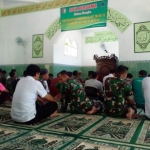 Kegiatan doa bersama di lingkungan Makodim 0801 Pacitan.