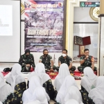 Korem 084/Bhaskara Jaya sebagai Tim Wasgiat Seleksi Penerimaan Cata/Caba PK TNI AD bersumber dari santri dan lintas agama bertempat di Pondok Pesantren Manba