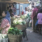 Aktivitas perdagangan di Pasar Gondanglegi.