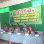 Suasana pelatihan Produk Industri Kecil Menengah Makanan dan Minuman, di Desa Kresek Kecamatan Wungu. (Zainal/BangsaOnline.com)