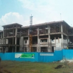 Proyek bangunan kampus Universitas Brawijaya yang berada di Kelurahan Mrican kecamatan Mojoroto Kota Kediri