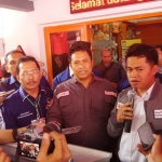 Ketua KPU Jatim, Eko Sasmito (tengah). foto: dok.