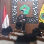 Bupati Pamekasan, Kholilurrahman.