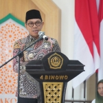 Wali Kota Batu, Nurochman saat memberi sambutan