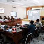 Acara konsultasi publik review Rencana Induk Sistem Penyediaan Air Minum (RISPAM) di ruang Kilisuci Balai Kota Kediri, Selasa, (11/1). foto: ist.