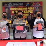 Kapolresta Sidoarjo, Kombes Pol Kusumo Wahyu Bintoro, saat konferensi pers terkait kasus tewasnya pelajar di Yayasan Insan Cendekia Mandiri.