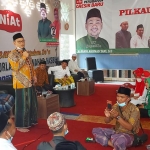Ketua PW GP Ansor Jawa Timur, M. Syafiq Sauqi saat memberikan sambutan di rumah pemenangan Niat. foto: ist.