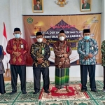 Kantor Kementerian Agama Kabupaten Tuban menggelar Nuzulul Quran Tahun 1442 H dan santunan anak yatim, piatu, dan duafa di Aula PLHUT Kemenag Tuban, Kamis (29/4/2021). (foto: ist)