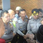 Dua anggota DPRD Kota Malang dari Komisi C dan A, Sugiarto dan Suparno, ketika menemui Kapolres Malang Kota AKBP Hoiruddin Hasibuan, serta Dinas Perdagangan Kota Malang. foto: IWAN IRAWAN/ BANGSAONLINE