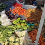 Beberapa sembako di Jatim hari ini alami lonjakan, cabai rawit merah paling signifikan. Foto: Sulthon/Bangsaonline.