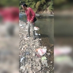 Lokasi penemuan bayi di kolong jembatan Sungai Bedadung, Jember.