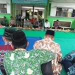 Suasana pengajian maulid Nabi Muhammad SAW di Kecamatan Senori, Tuban.
