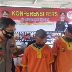 Kapolres Lamongan, AKBP Harun saat konferensi pers.