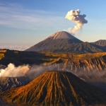 5 Wisata Bromo yang Eksotis dan Populer. Foto: Ist