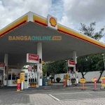 SPBU Shell. Foto: Sulthon/Bangsaonline.