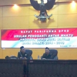 Ruang rapat paripurna DPRD Kota Blitar.