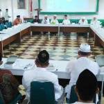 Para kiai dalam acara napak tilas pendirian NU di gedung KHM Yusuf Hasyim Pesantren Tebuireng Jombang Jawa Timur. Foto: detik.com