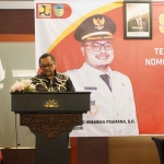 Plt Kepala DPKP Kabupaten Kediri, Agus Sugiarto, saat memberi sambutan. Foto: Ist