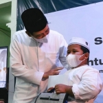 Peringatan Hari Ulang Tahun (HUT) ke-9 PT Semen Indonesia (Persero) Tbk (SIG) juga diwarnai santunan anak yatim.