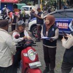 Operasi gabungan di depan Batos, Jalan Diponegoro, Kota Batu.