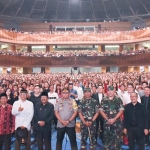 Gubernur Jatim dan Forpimda Foto Bersama Pada Sidak Perayaan Natal di 3 Gereja di Surabaya.