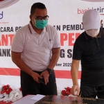 Bupati Sumenep, Dr. K.H. A. Busyro Karim meresmikan Kantin Pujasera dan Kantor Kas Bank Jatim Pemkab Sumenep di lingkungan Kantor Bupati Sumenep. (foto: ist).