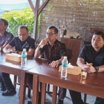 Acara forum diskusi Ngopi Saja yang membahas pendampingan hukum bagi UMKM di Kota Batu