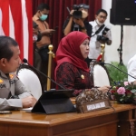 Pemprov dan Polda Jatim gelar Rakor bahas perlintasan KA di Gedung Negara Grahadi, Rabu (4/1/2023).