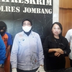 Kanit PPA Satreskrim Polres Jombang, Ipda Agus Setyani saat pers rilis.