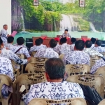 Suasana rapat koordinasi PGRI Blitar. foto: AKINA/ BANGSAONLINE