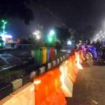 Road barrier ini yang kerap dibongkar juru parkir liar. foto: rizky alvian/ BANGSAONLINE